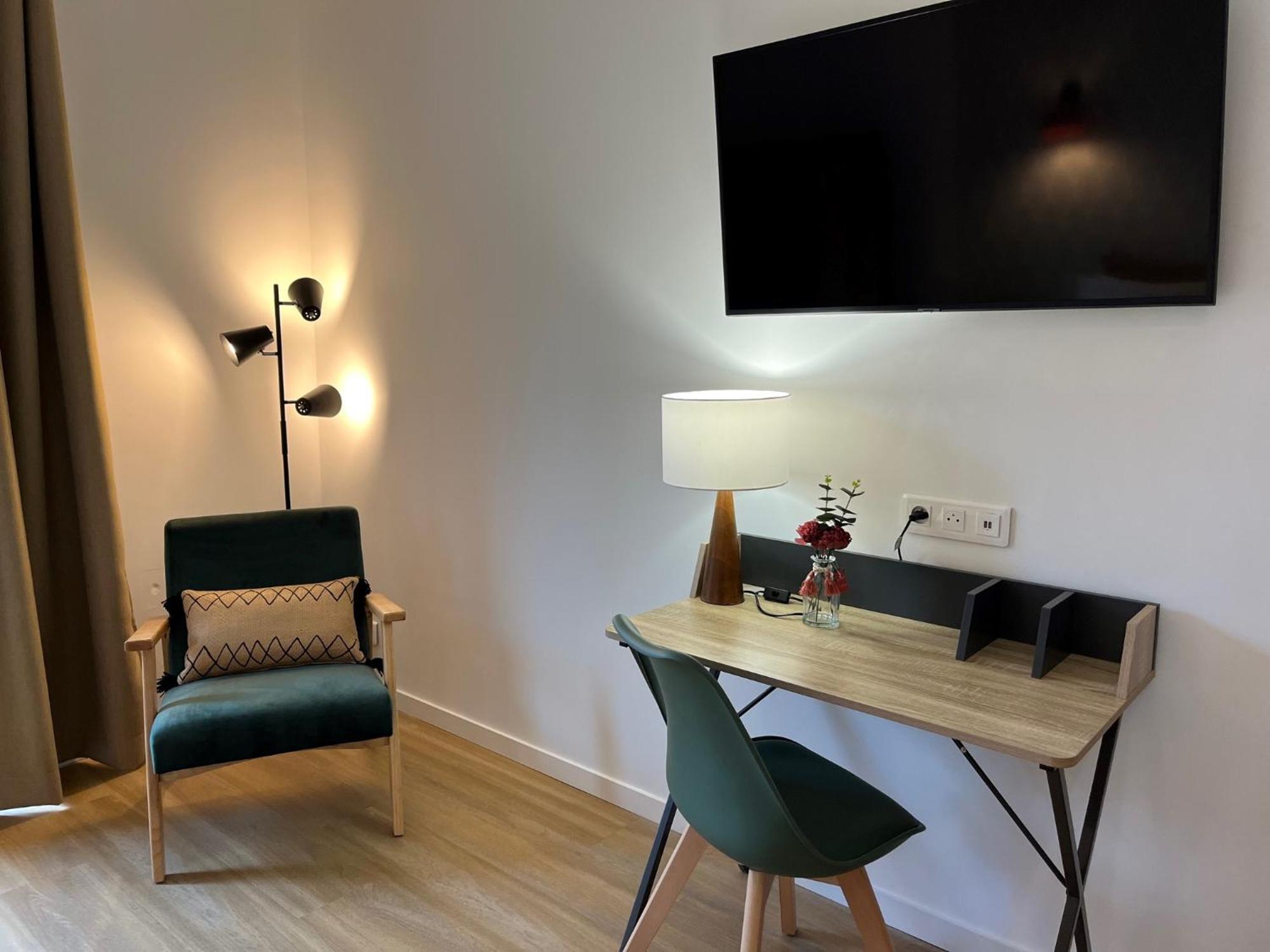 Hotel & Seminaire Le Patio Occitan - Toulouse Ouest - La Ramee Cugnaux ภายนอก รูปภาพ